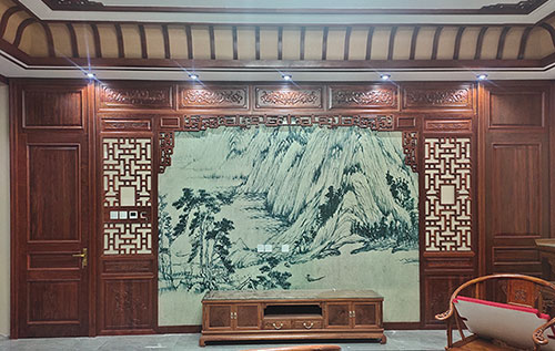 峡江中式仿古别墅客厅背景墙花格木作装饰
